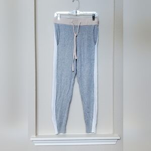 Monrow Colorblock Sporty Joggers.  Size Small